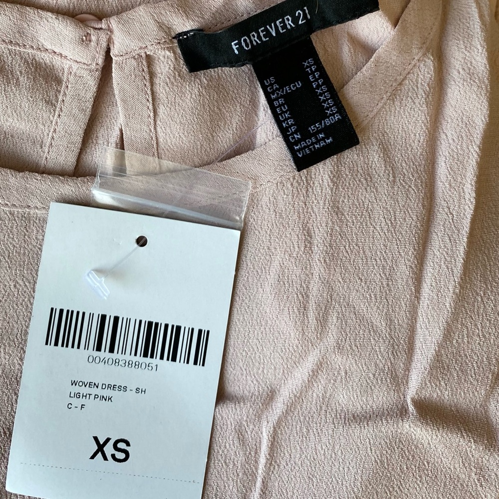 Forever 21 Ruffle trim Dress - Picture 5 of 5